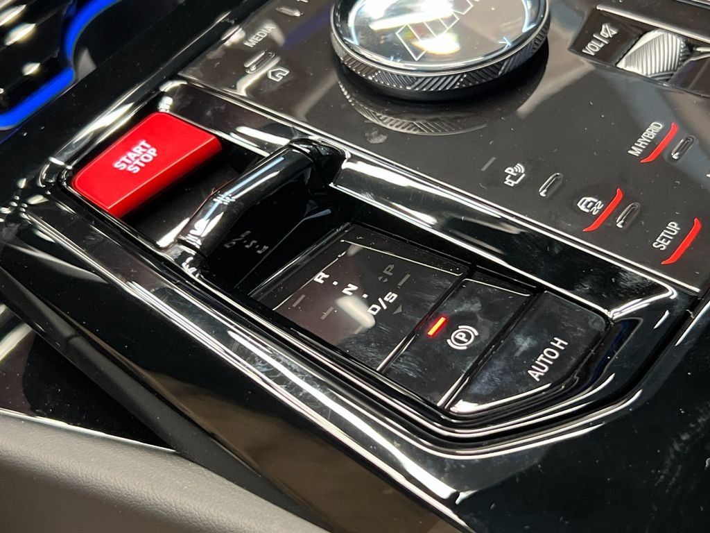 2027 BMW M5 Base