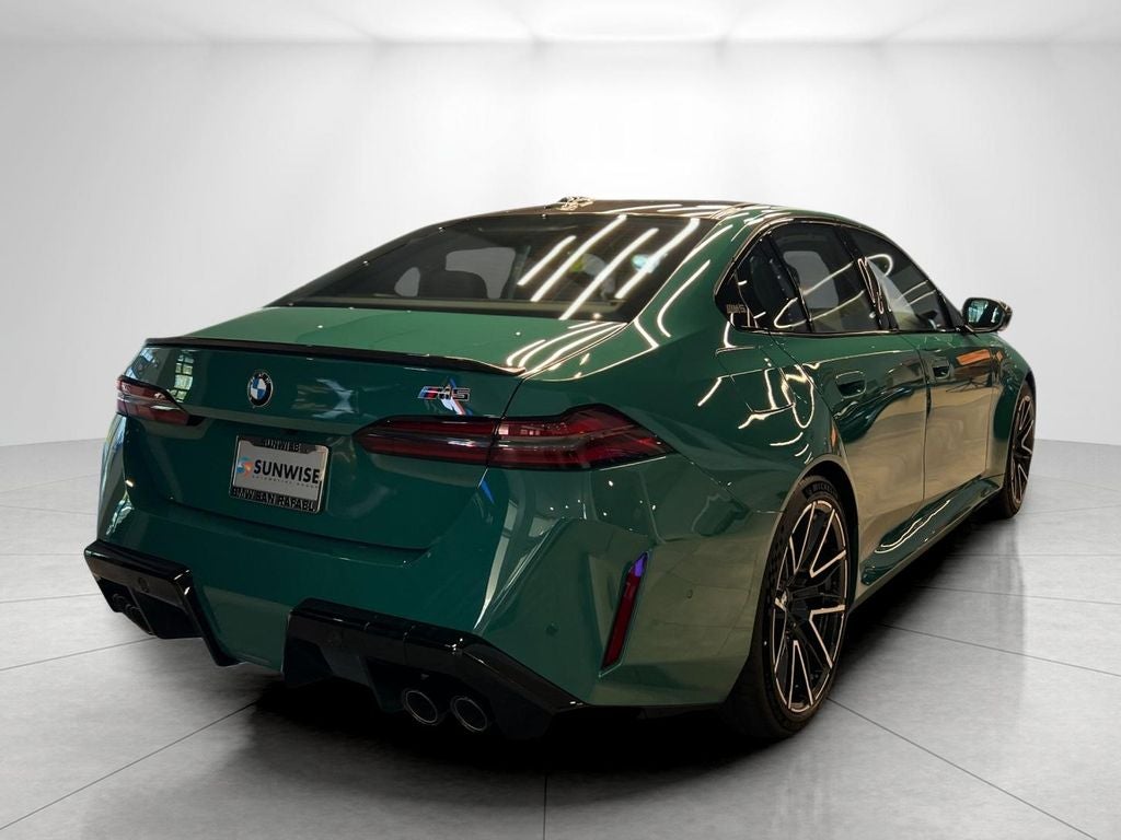 2027 BMW M5 Base