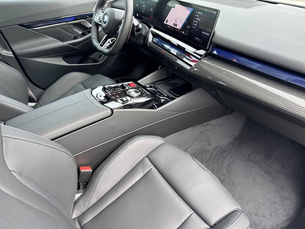 2027 BMW M5 Base