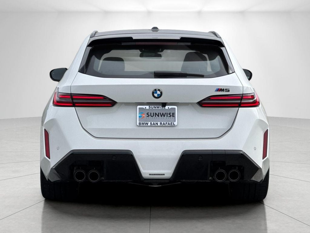 2027 BMW M5 Base