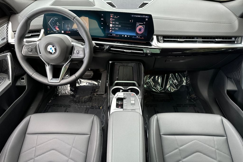 2025 BMW X2 xDrive28i