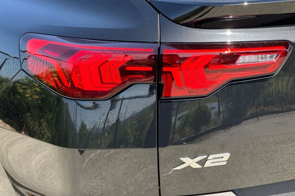 2025 BMW X2 xDrive28i