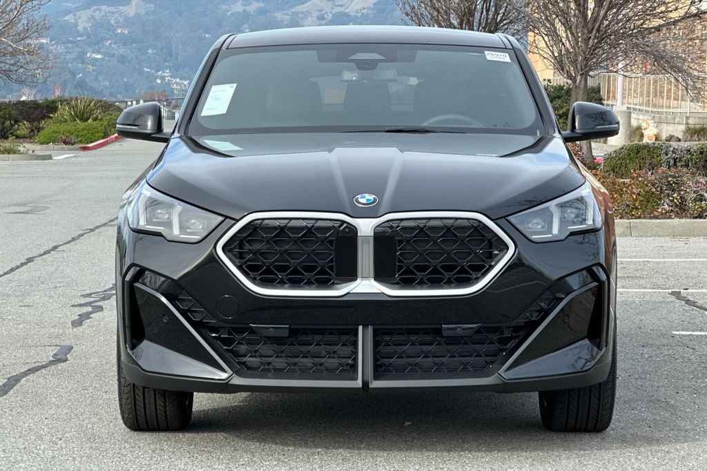 2025 BMW X2 xDrive28i