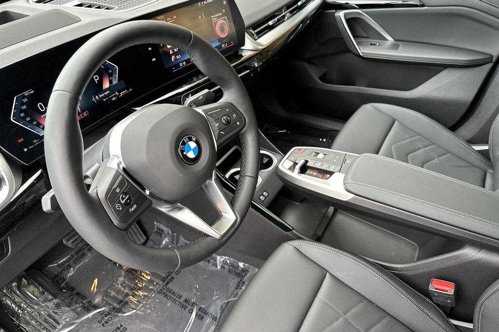 2025 BMW X2 xDrive28i