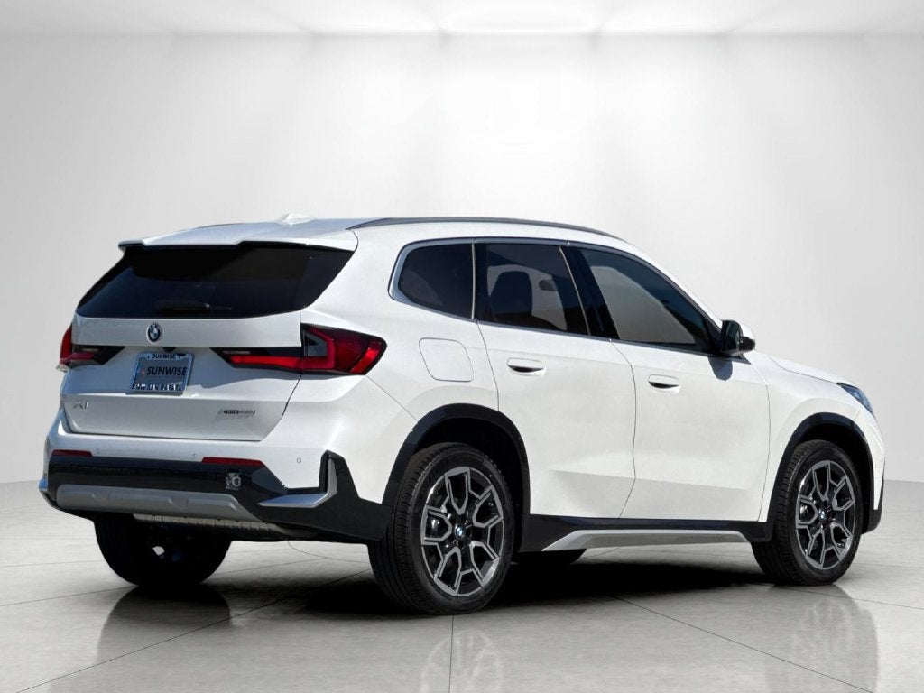 2027 BMW X1 xDrive28i