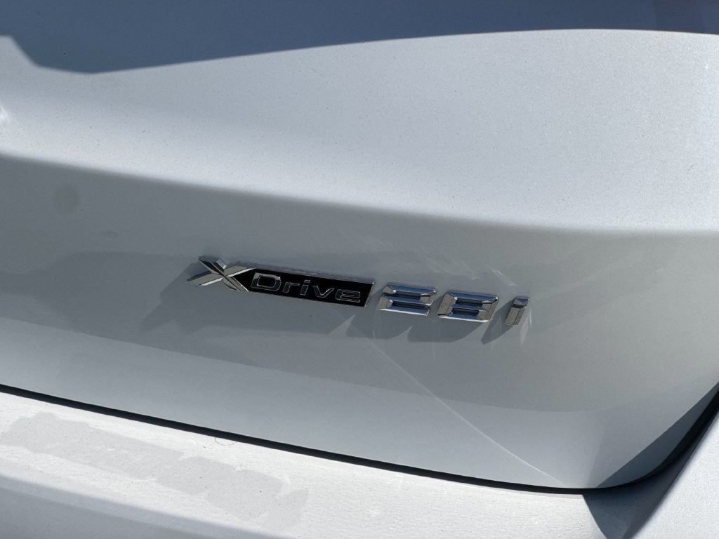 2027 BMW X1 xDrive28i