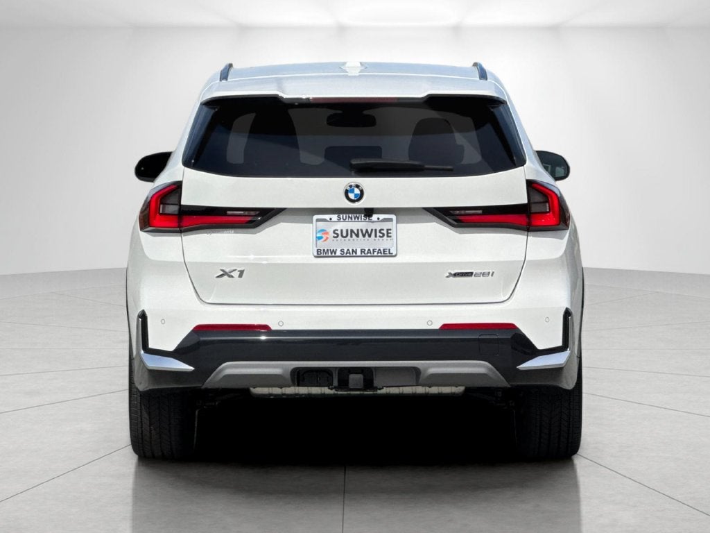2027 BMW X1 xDrive28i