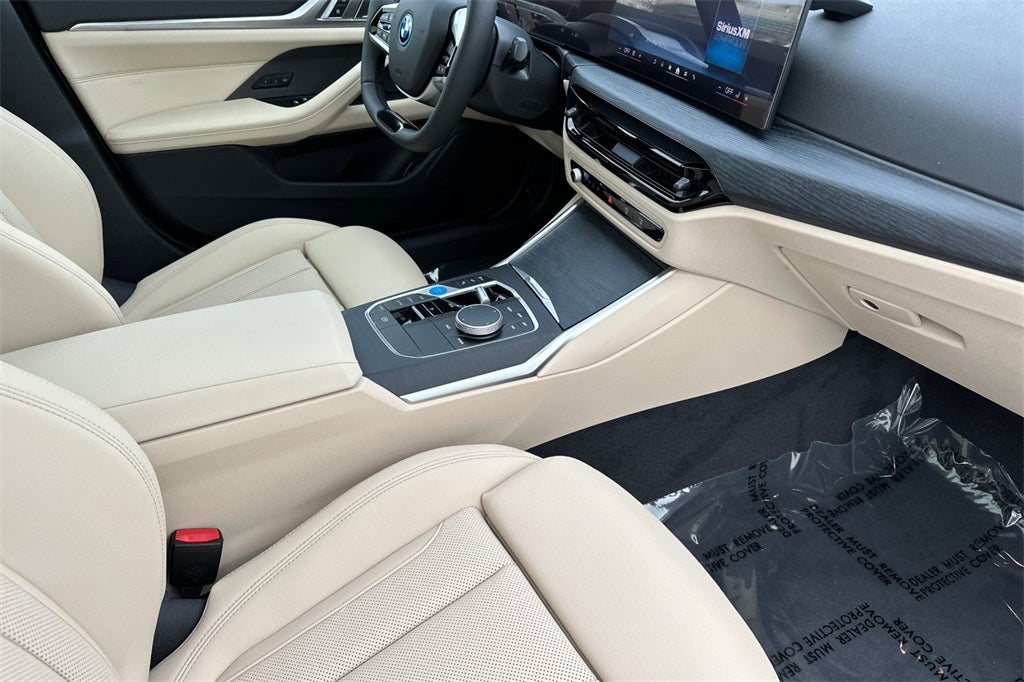 2025 BMW i4 eDrive40