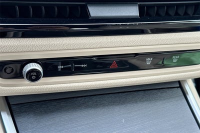 2025 BMW i4 eDrive40