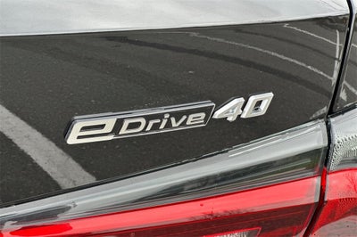 2025 BMW i4 eDrive40
