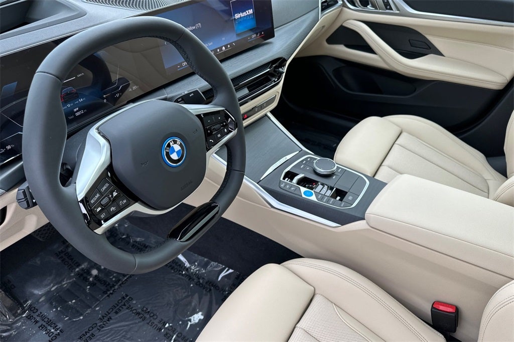 2025 BMW i4 eDrive40