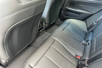 2025 BMW i4 eDrive40