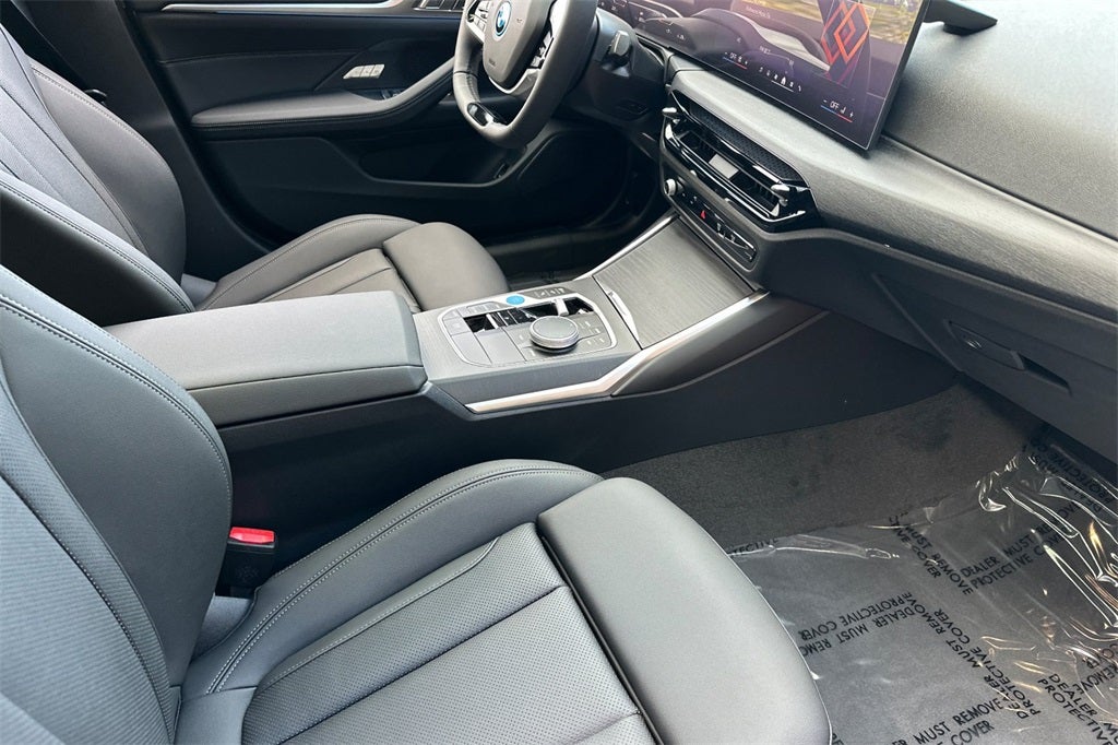 2025 BMW i4 eDrive40