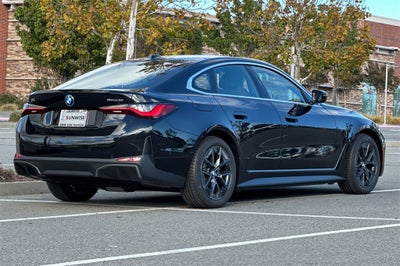 2025 BMW i4 eDrive40