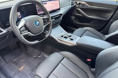 2025 BMW i4 eDrive40