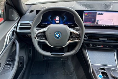 2025 BMW i4 eDrive40
