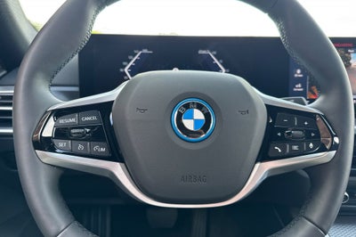 2025 BMW i4 eDrive40