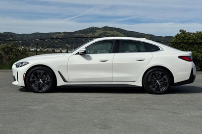 2025 BMW i4 eDrive40