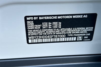 2025 BMW i4 eDrive40