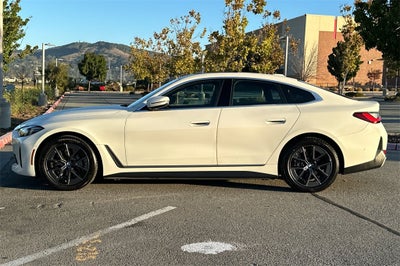 2025 BMW i4 eDrive40