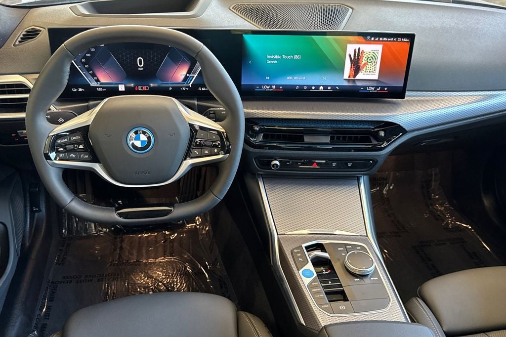 2025 BMW i4 eDrive40