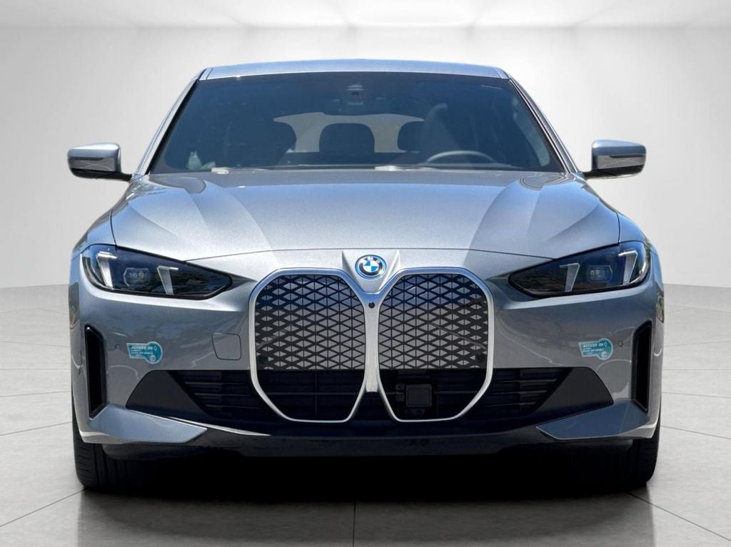 2025 BMW i4 eDrive40