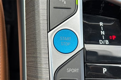 2025 BMW i4 eDrive40