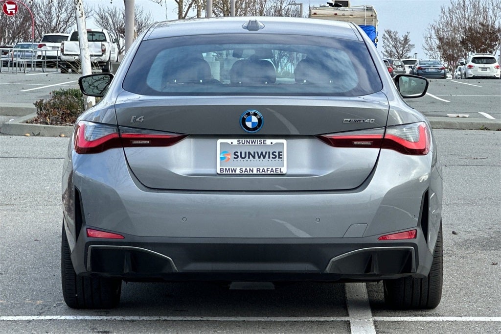 2025 BMW i4 eDrive40