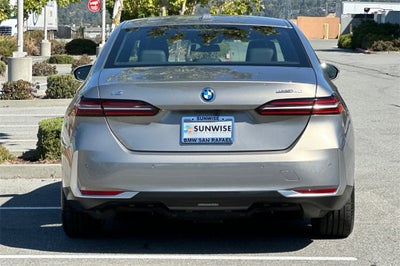 2024 BMW i5 eDrive40