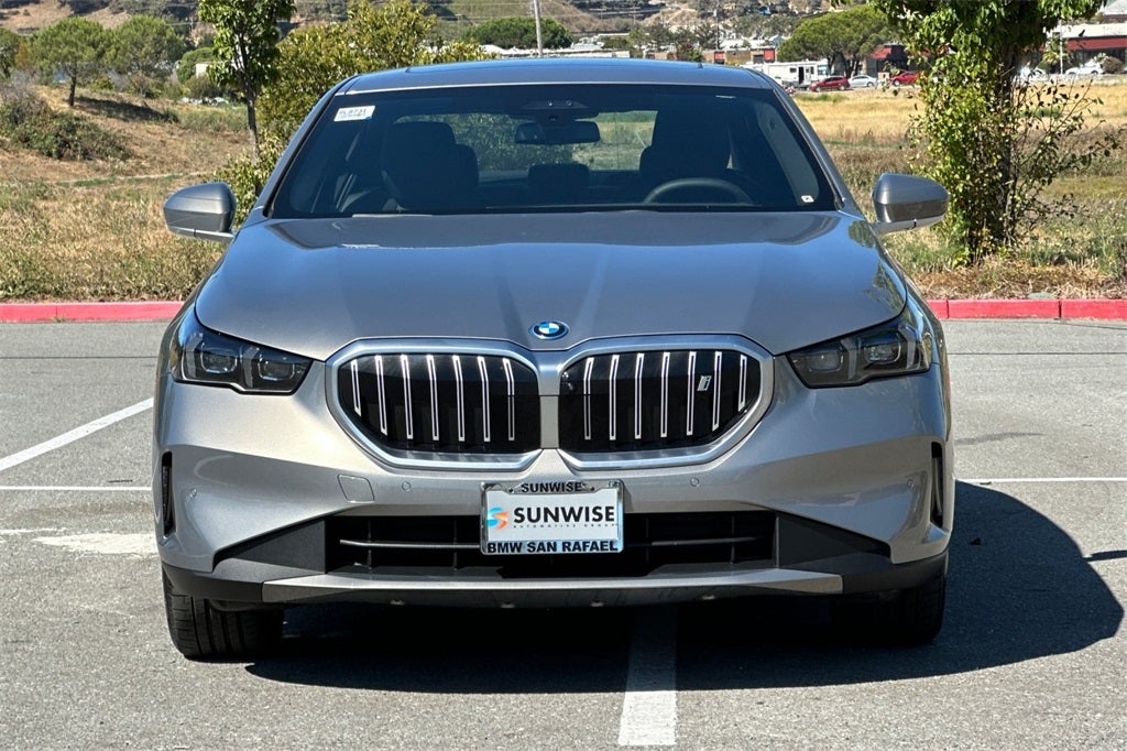 2024 BMW i5 eDrive40