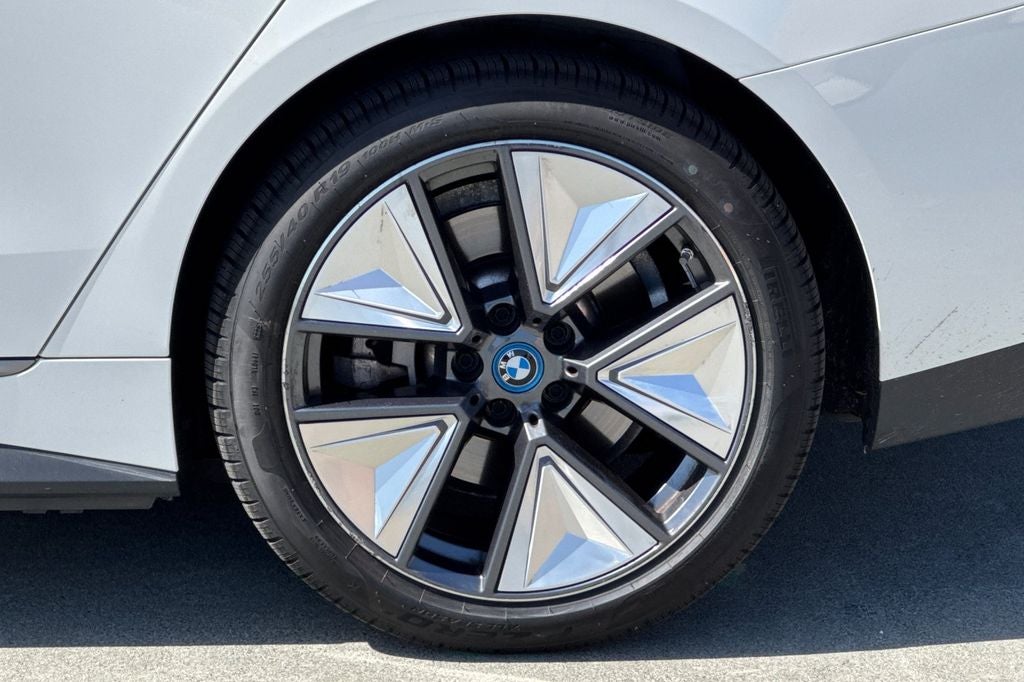 2023 BMW i4 eDrive35