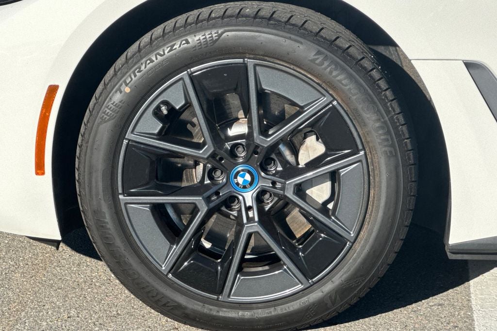 2023 BMW i4 eDrive35