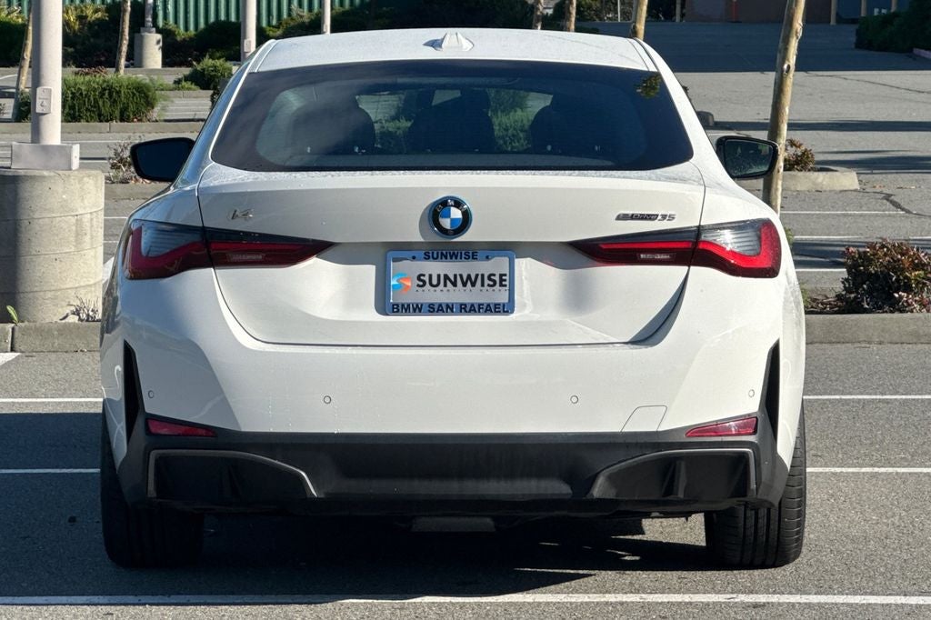 2023 BMW i4 eDrive35