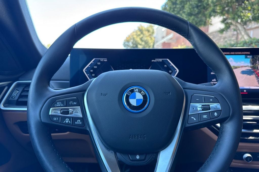 2023 BMW i4 eDrive35