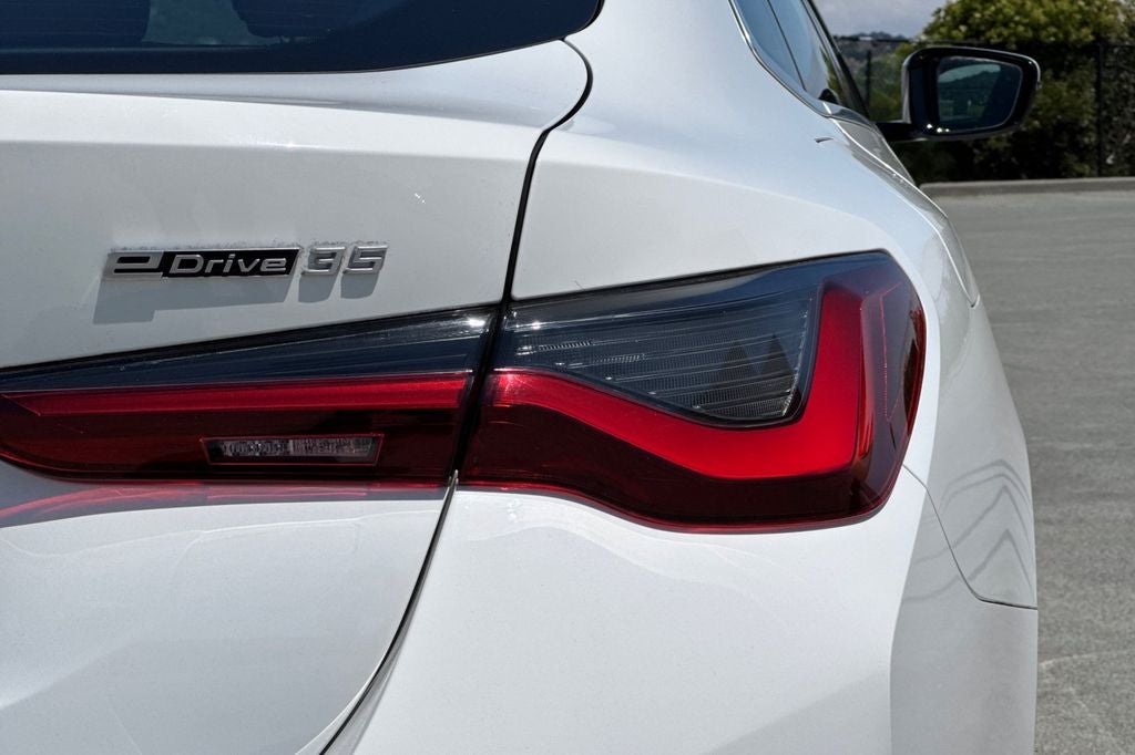 2023 BMW i4 eDrive35