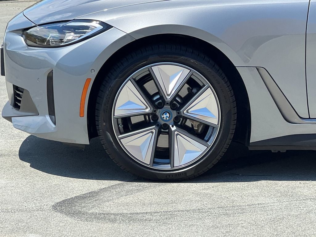 2023 BMW i4 eDrive35
