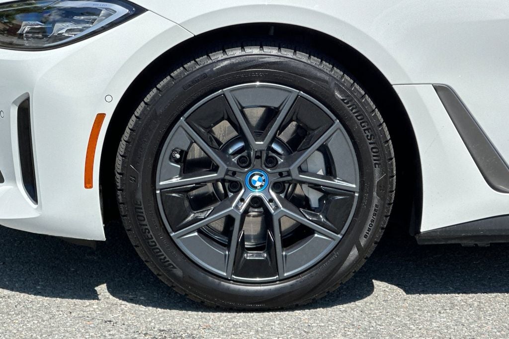2023 BMW i4 eDrive35