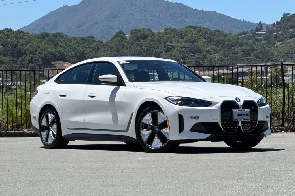 2023 BMW i4 eDrive35