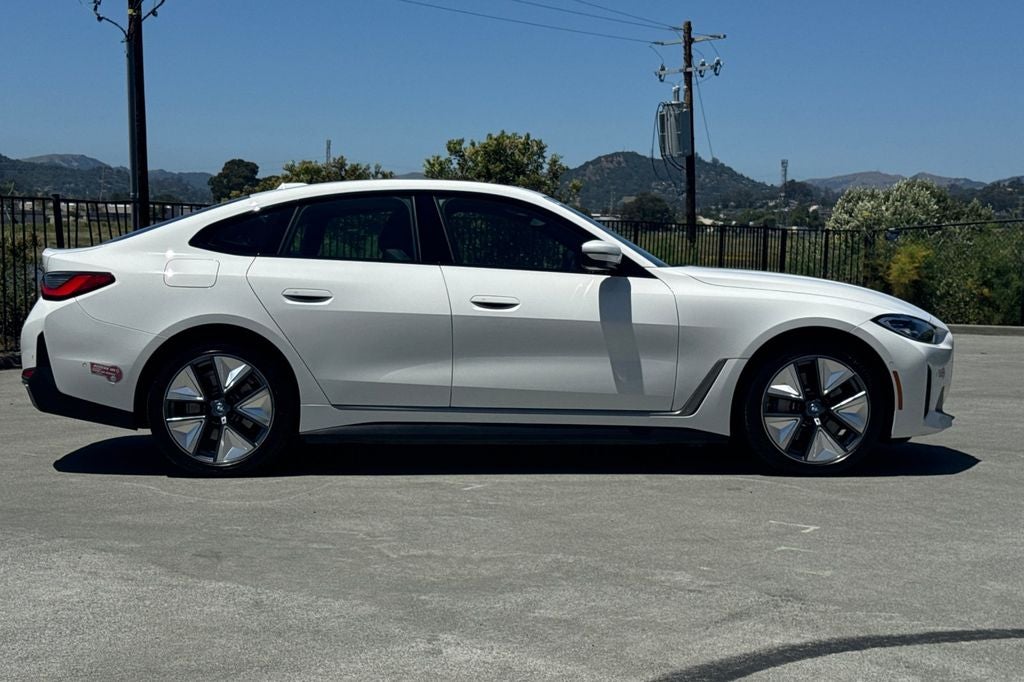 2023 BMW i4 eDrive35