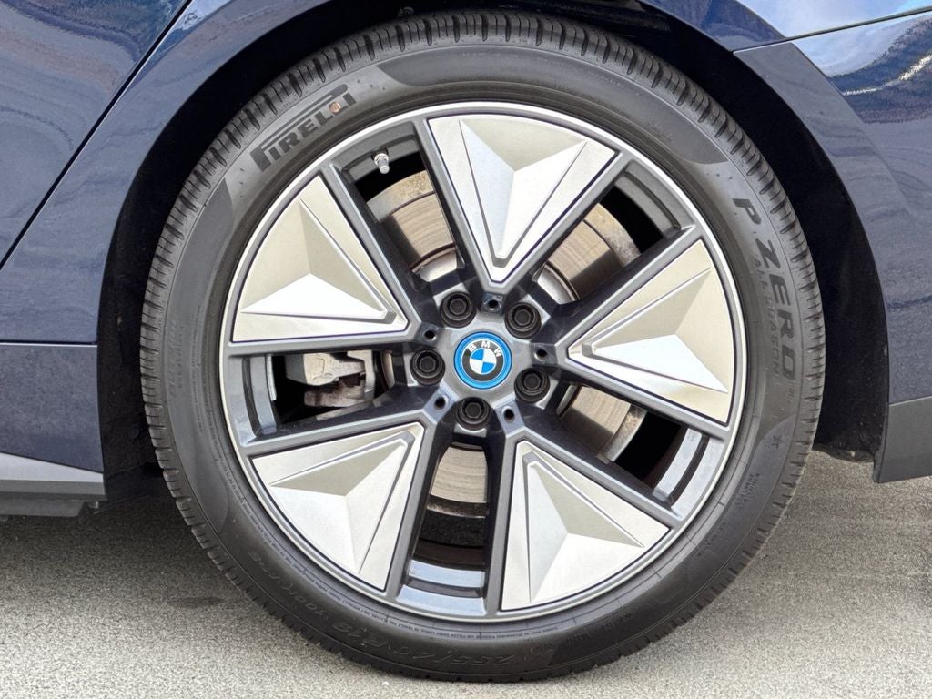 2023 BMW i4 eDrive35