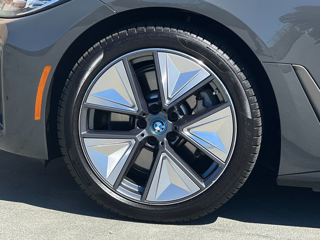 2024 BMW i4 eDrive35