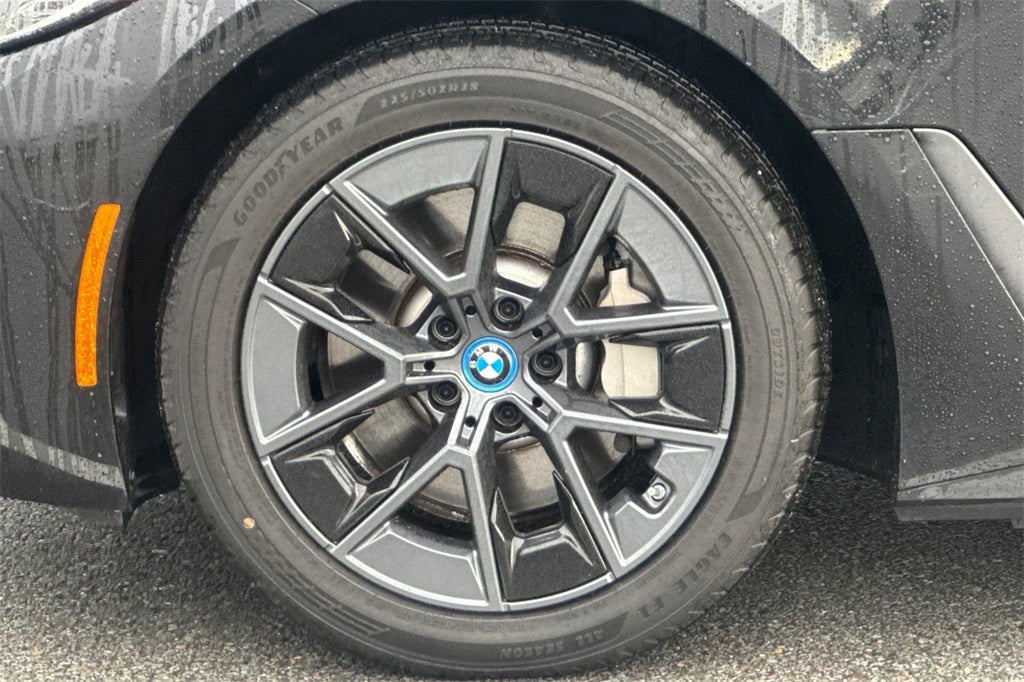 2023 BMW i4 eDrive35