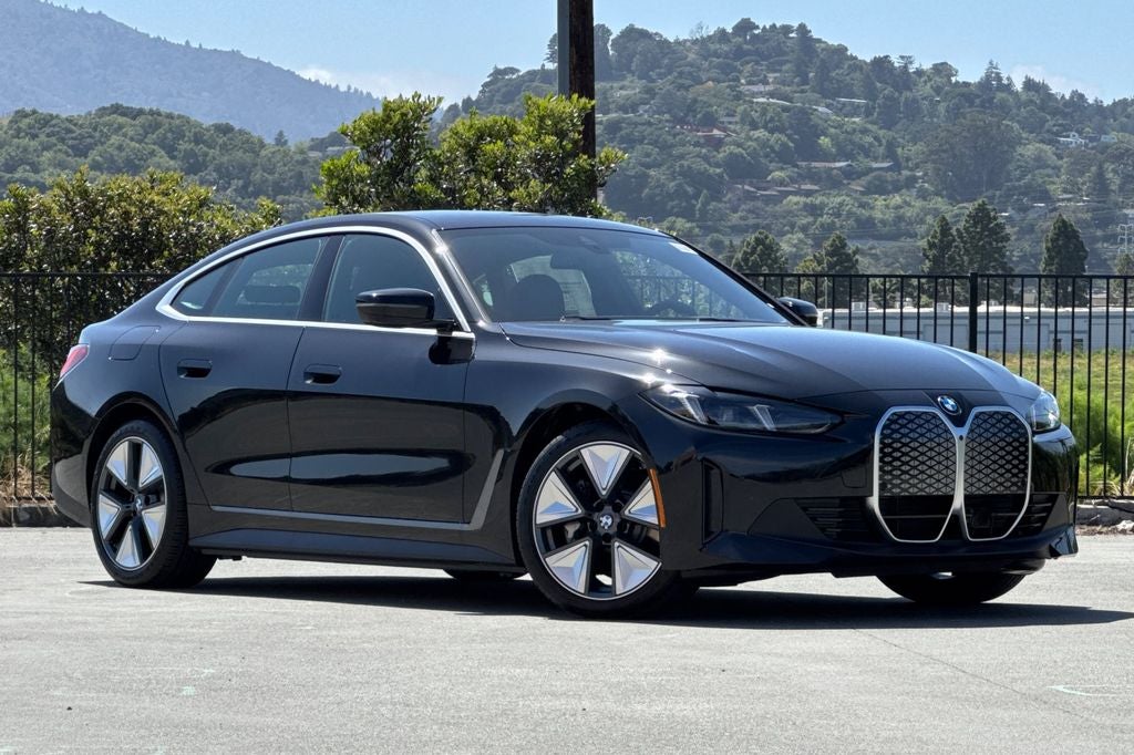 2026 BMW i4 xDrive40