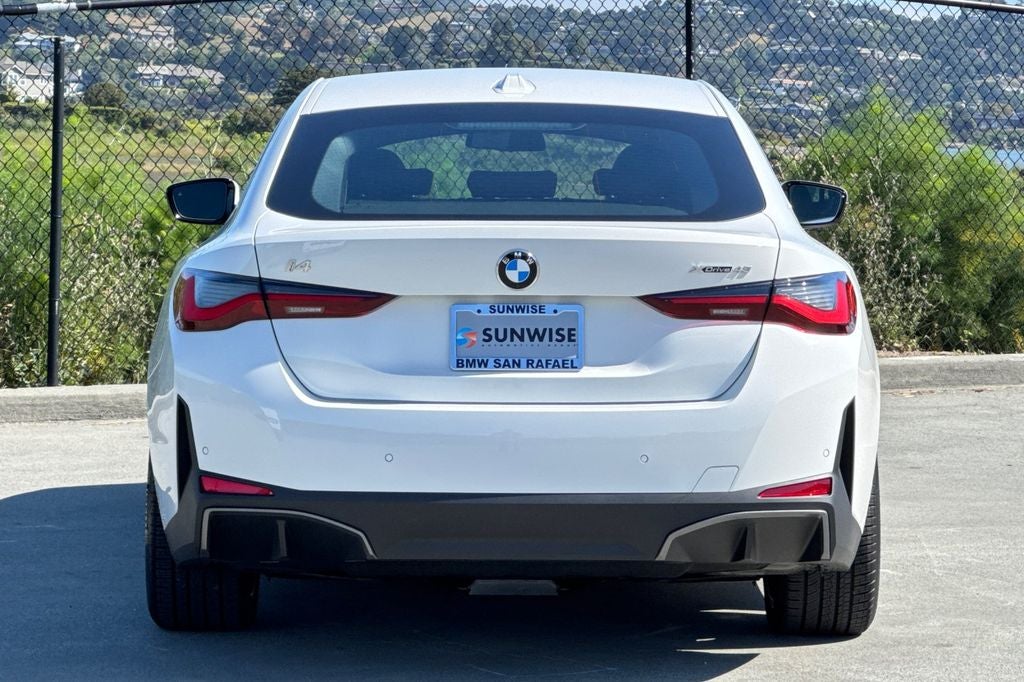 2026 BMW i4 xDrive40
