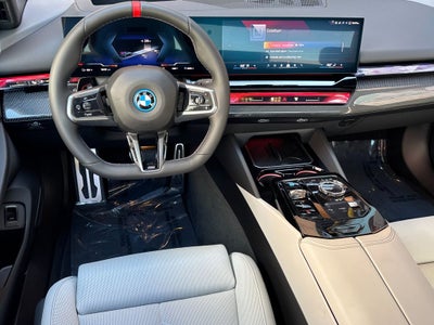 2026 BMW i5 M60