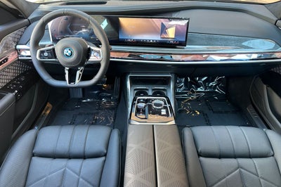 2025 BMW i7 xDrive60