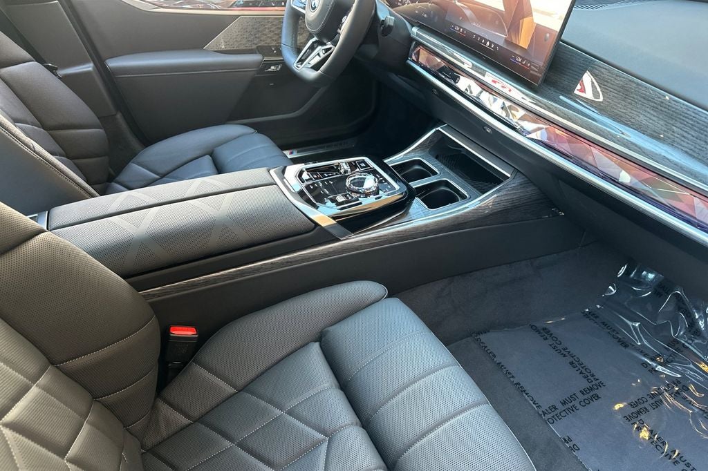 2025 BMW i7 xDrive60