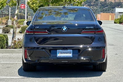 2025 BMW i7 xDrive60