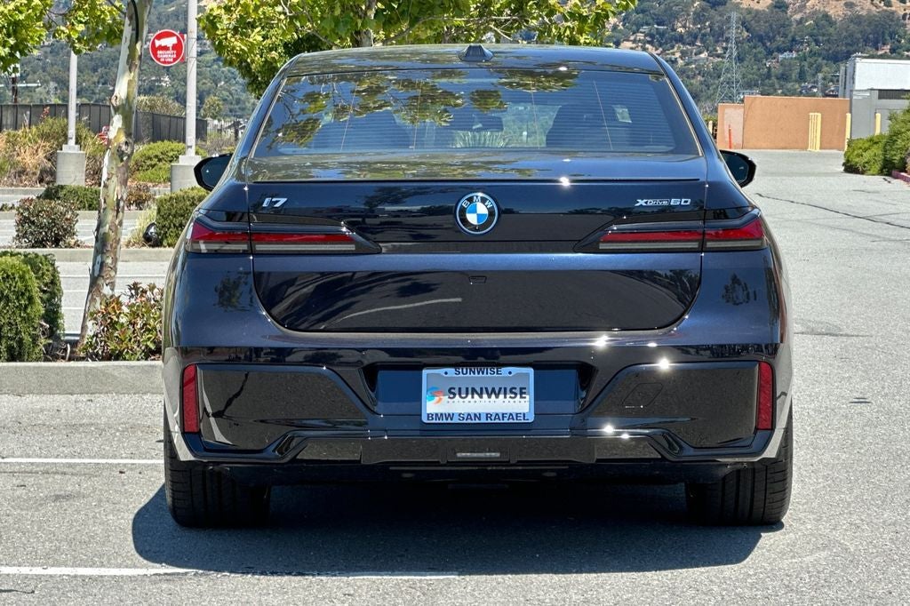 2025 BMW i7 xDrive60