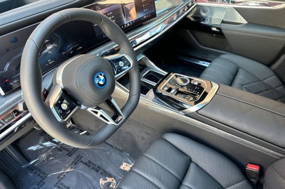 2025 BMW i7 xDrive60